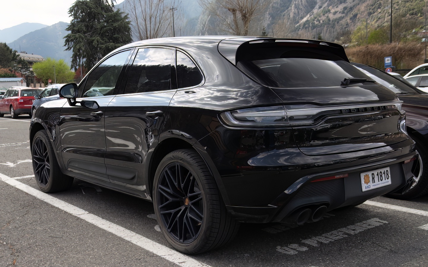 R 1818, Porsche Macan 1st gen (95B), 2nd facelift, 2021–