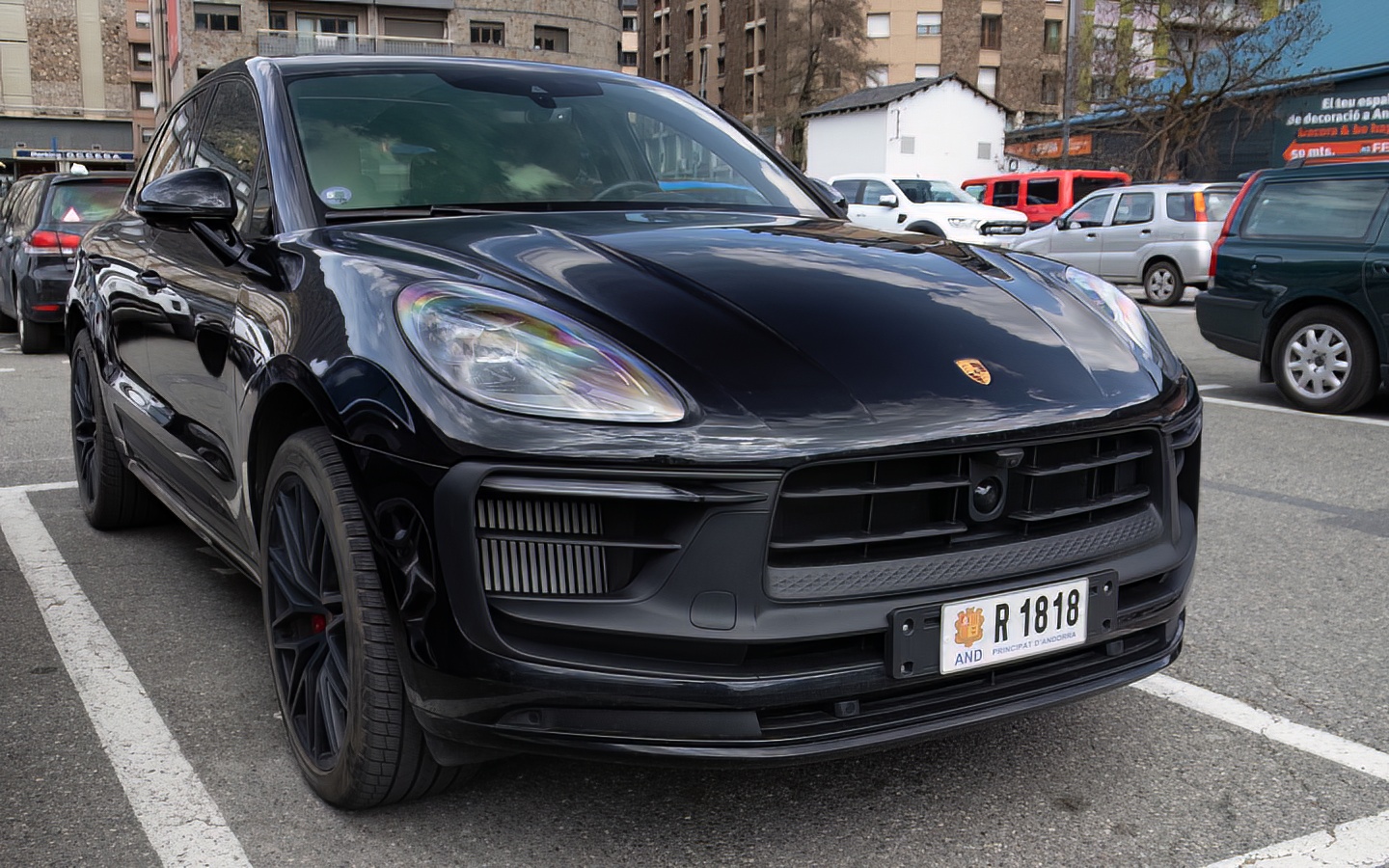 R 1818, Porsche Macan 1st gen (95B), 2nd facelift, 2021–