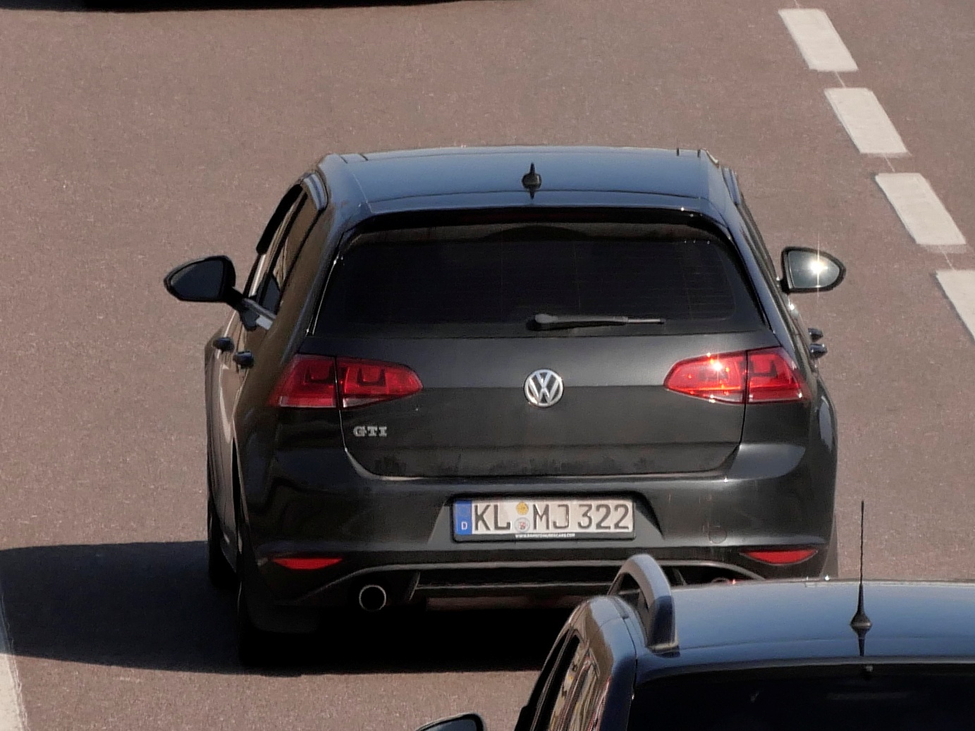 KL MJ 322, Volkswagen Golf 7th gen 5-door Hatch (5G), facelift, 2017–2021