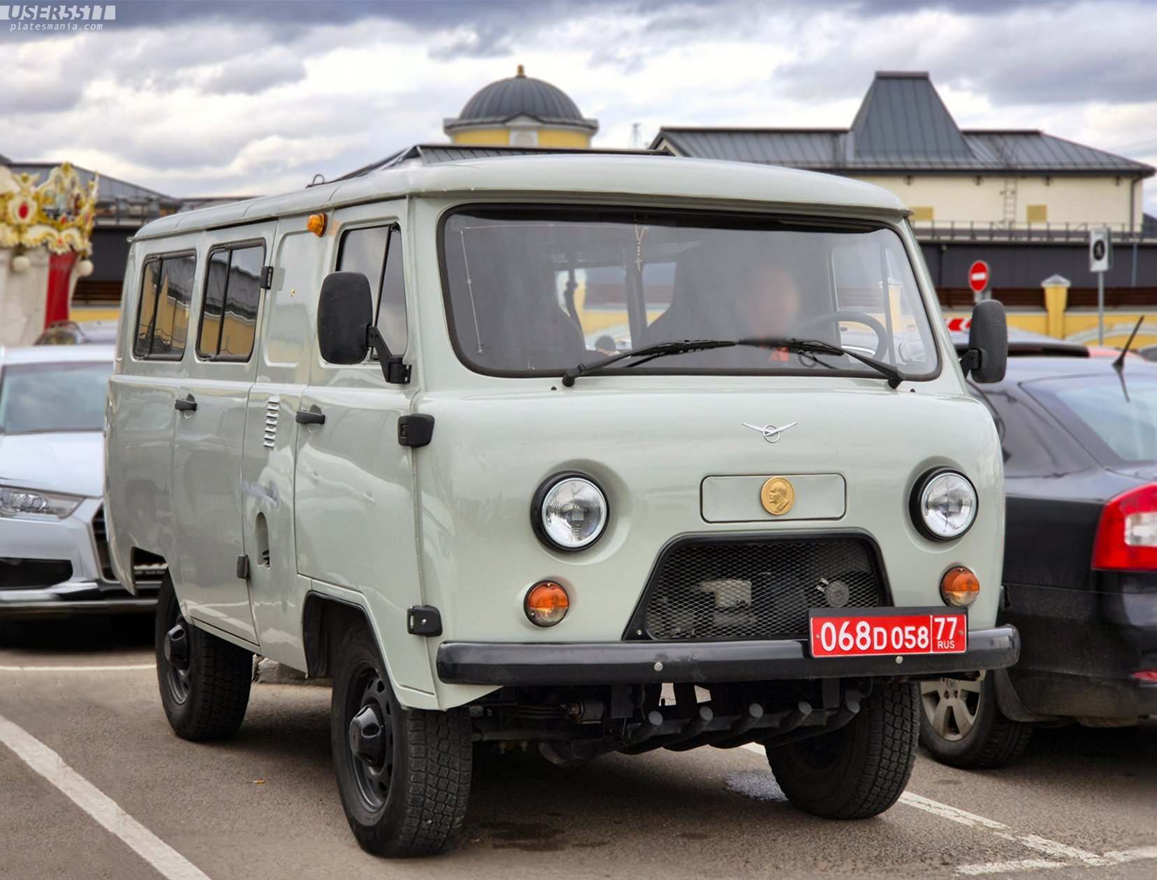068 D 058 77, UAZ 452 452А/3962/3741 Glassed Van, 1965–