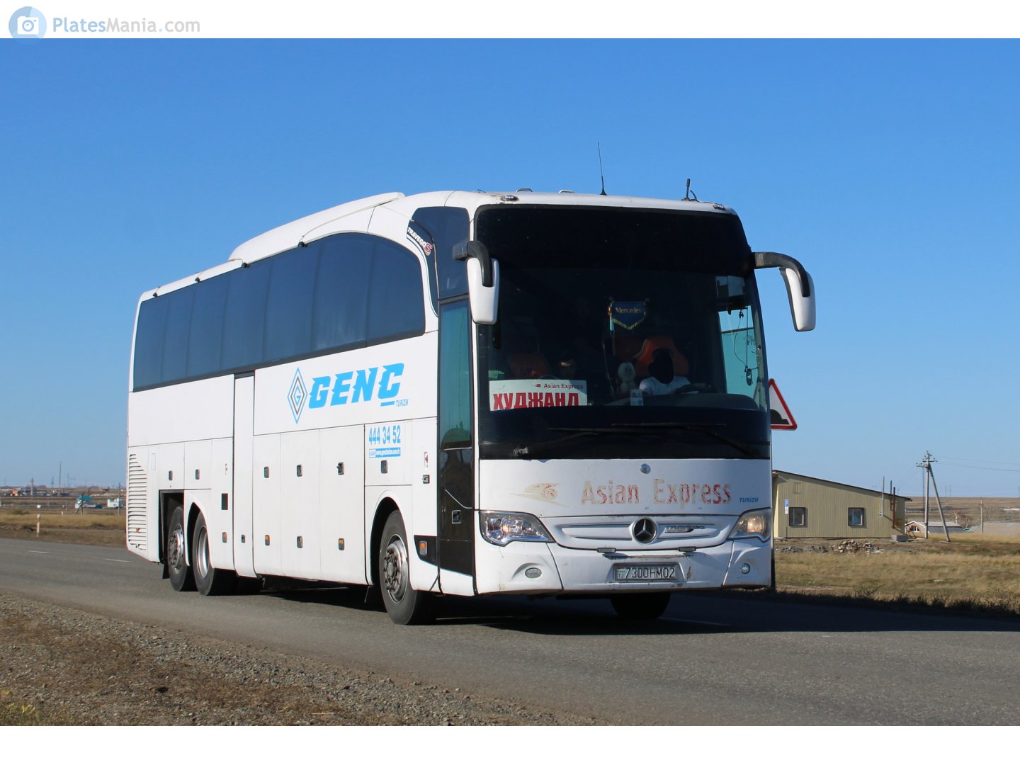 7300HM02, Mercedes-Benz Travego 2nd gen (RHD/SHD), 2006–2017