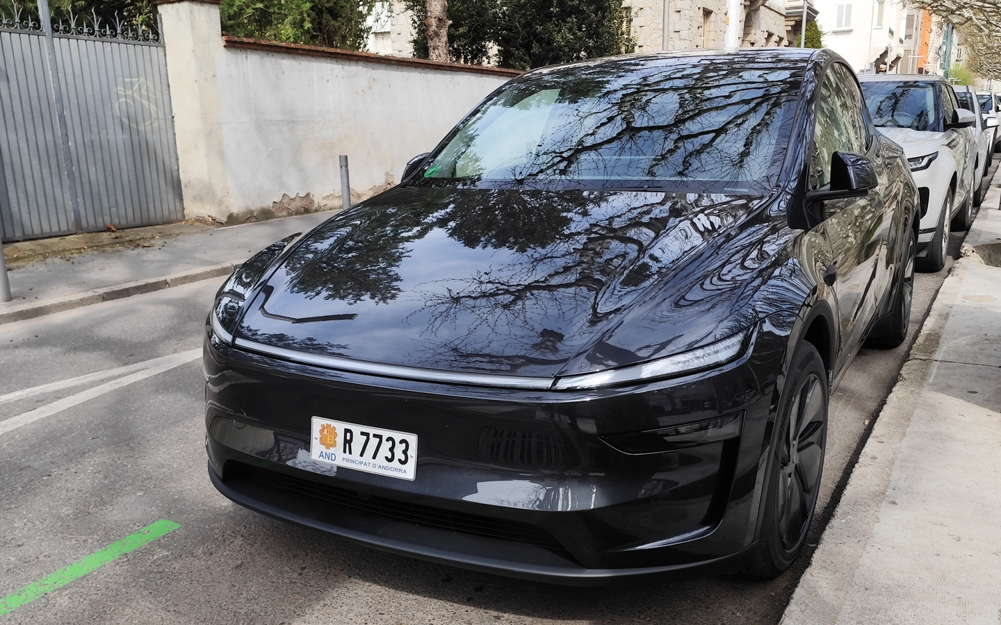R 7733, Tesla Model Y 1st gen (5YJY), facelift, 2025–