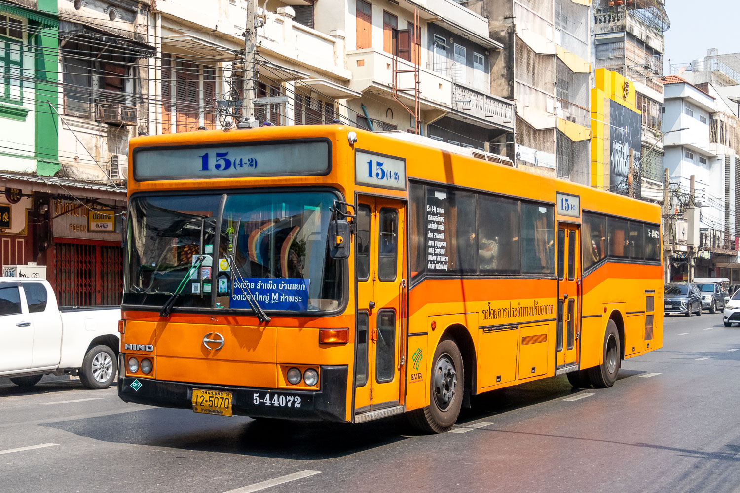 12-5070, Thonburi Bus Body Hino RU1J 