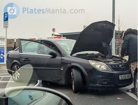 DU06 NFZ, Vauxhall Vectra