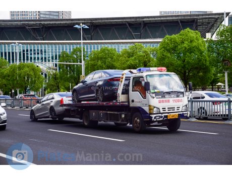 苏E·6W026, Isuzu 600P