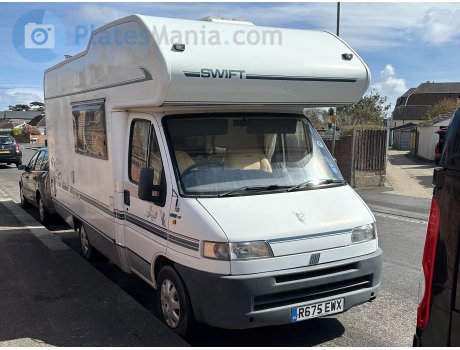 R675 EWX, Swift Motorhomes Royale