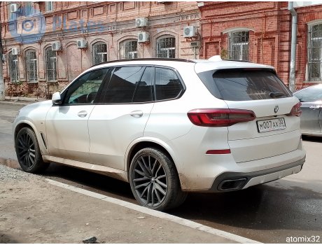 м007ах30, BMW X5