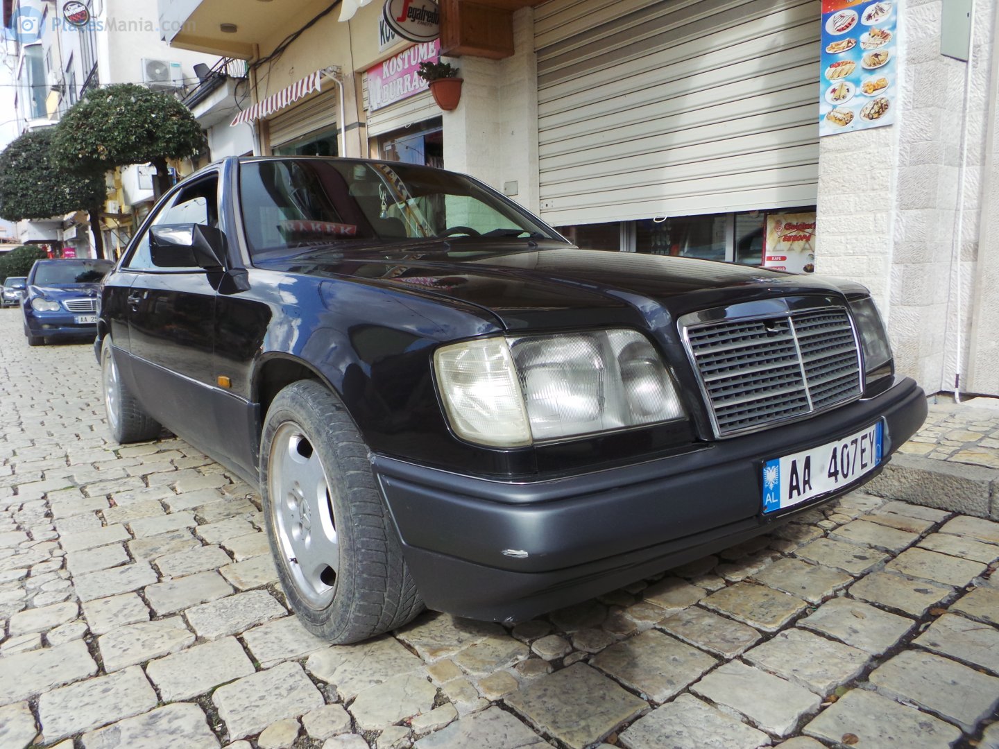 AA 407 EY, Mercedes-Benz E-Klasse 1st gen Coupé (C124), 1987–1996