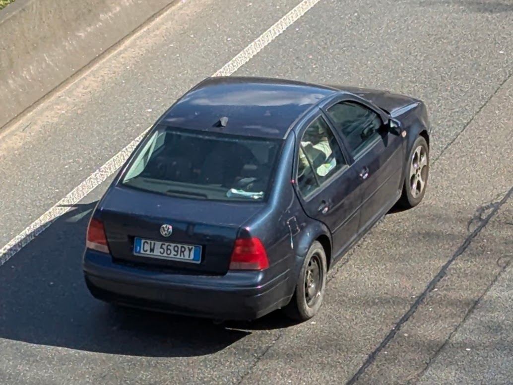 CW 569 RY, Volkswagen Bora 1st gen Sedan (1J2), 1998–2005