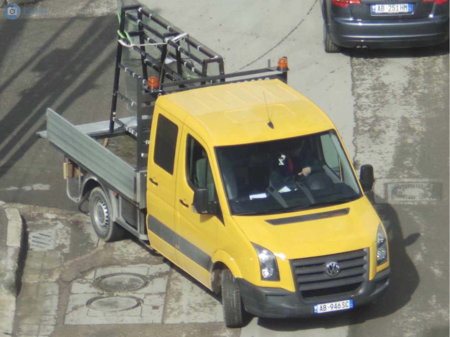 AB 946 SC, Volkswagen Crafter 1st gen Double Cab (2E/2F), 2006–2016