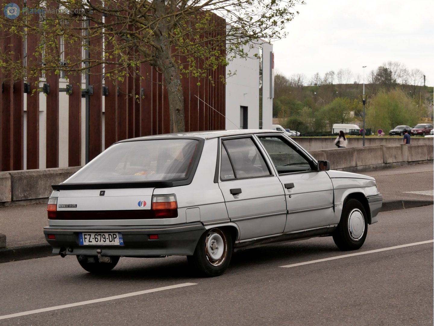 FZ-679-DP, Renault 11 1st gen 5-door Hatch (X37), facelift, 1986–1989 (–1994 for AR- and –1995 for TR-market)