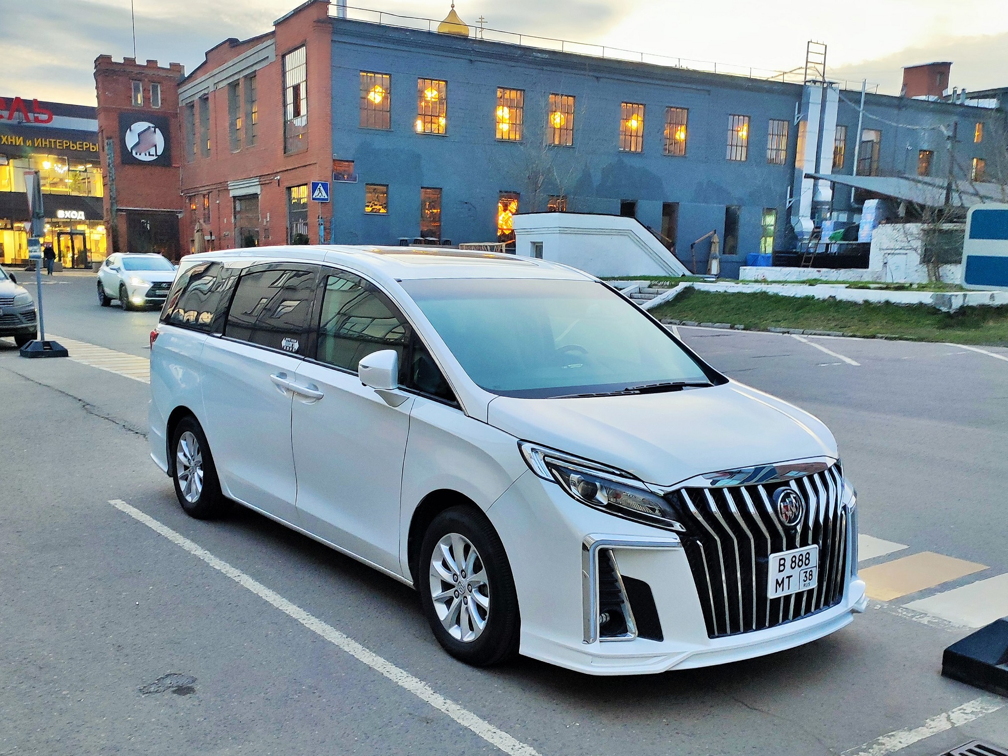 в 888 мт 38, Buick GL8 3rd gen (SGM358), 2016–2020