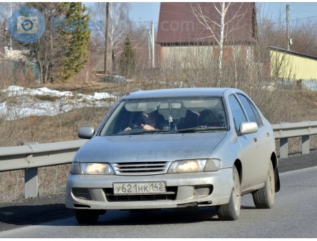 у621нк142, Nissan Pulsar