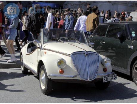 9327 XA 94, FIAT 500