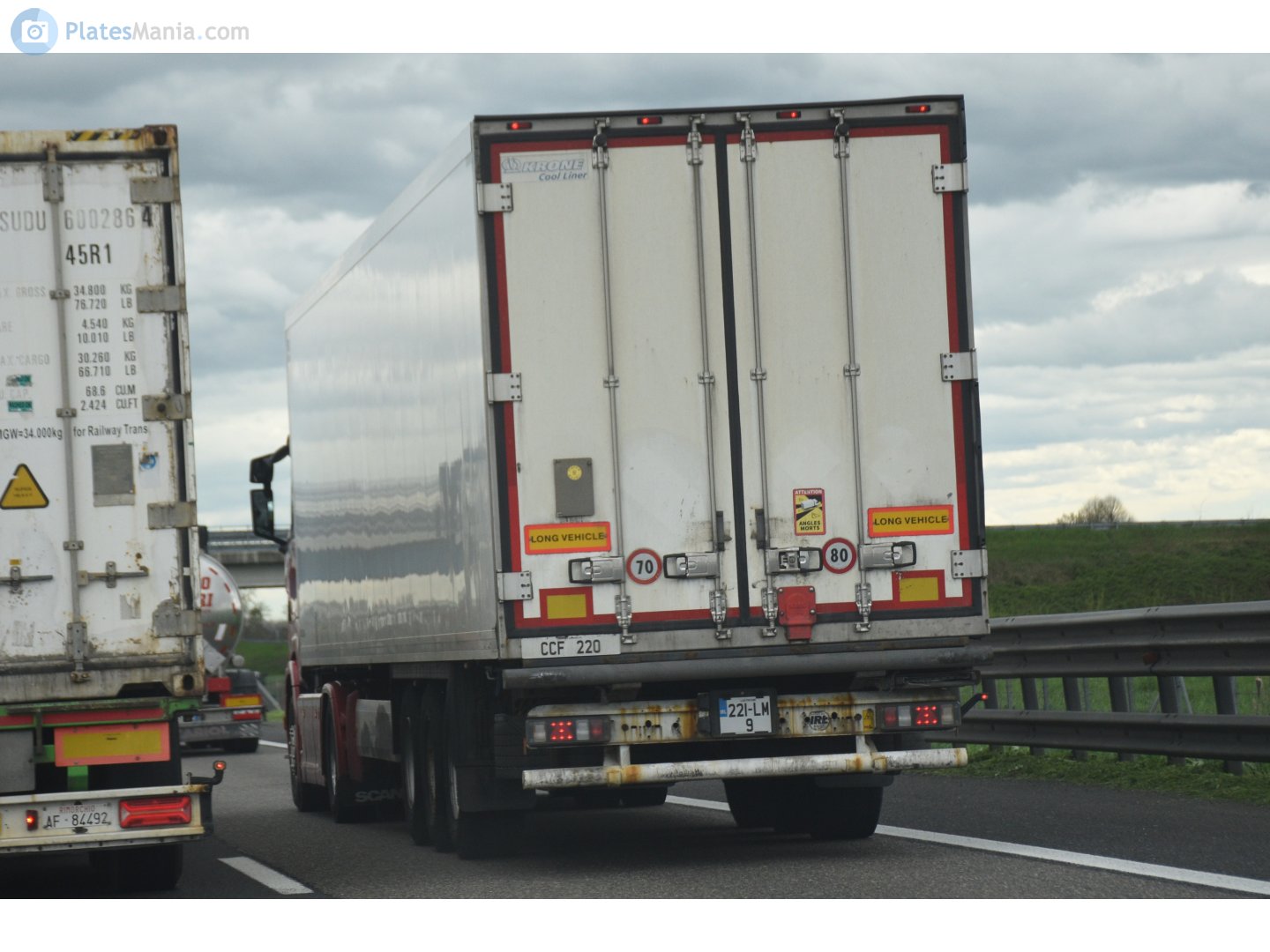 221-LM-9, Krone Cool Liner 