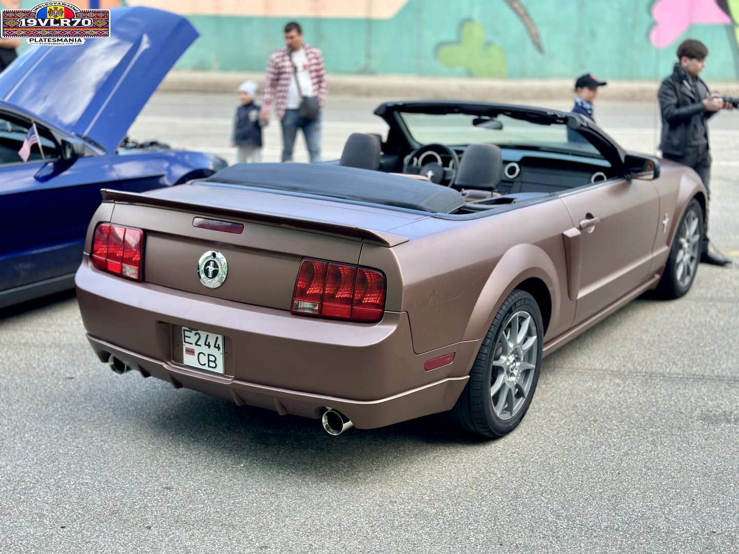 E 244 CB, Ford Mustang 5th gen 2-door Convertible (S197), 2004–2009