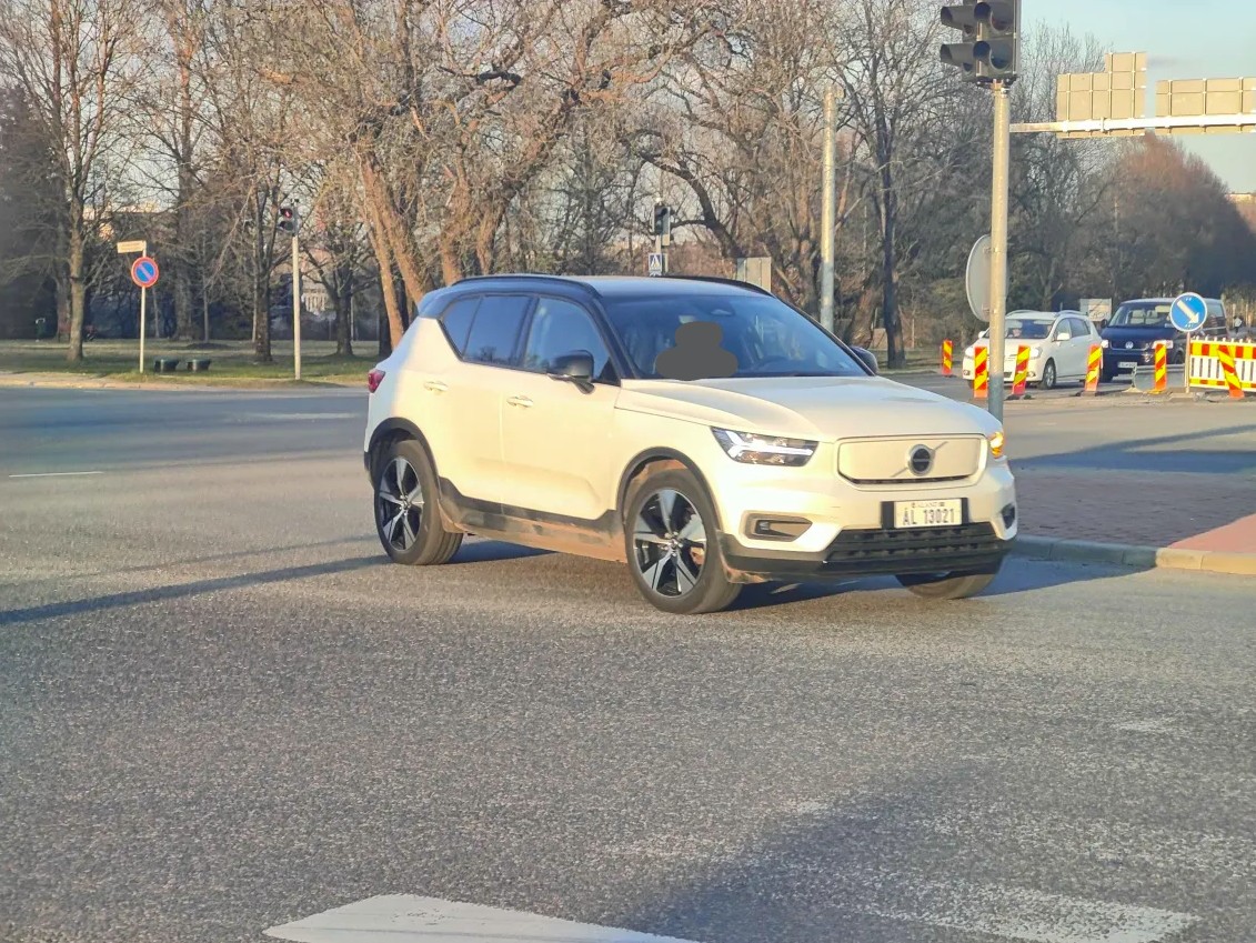 ÅL 13021, Volvo XC40 / EX40 1st gen (536), 2017–