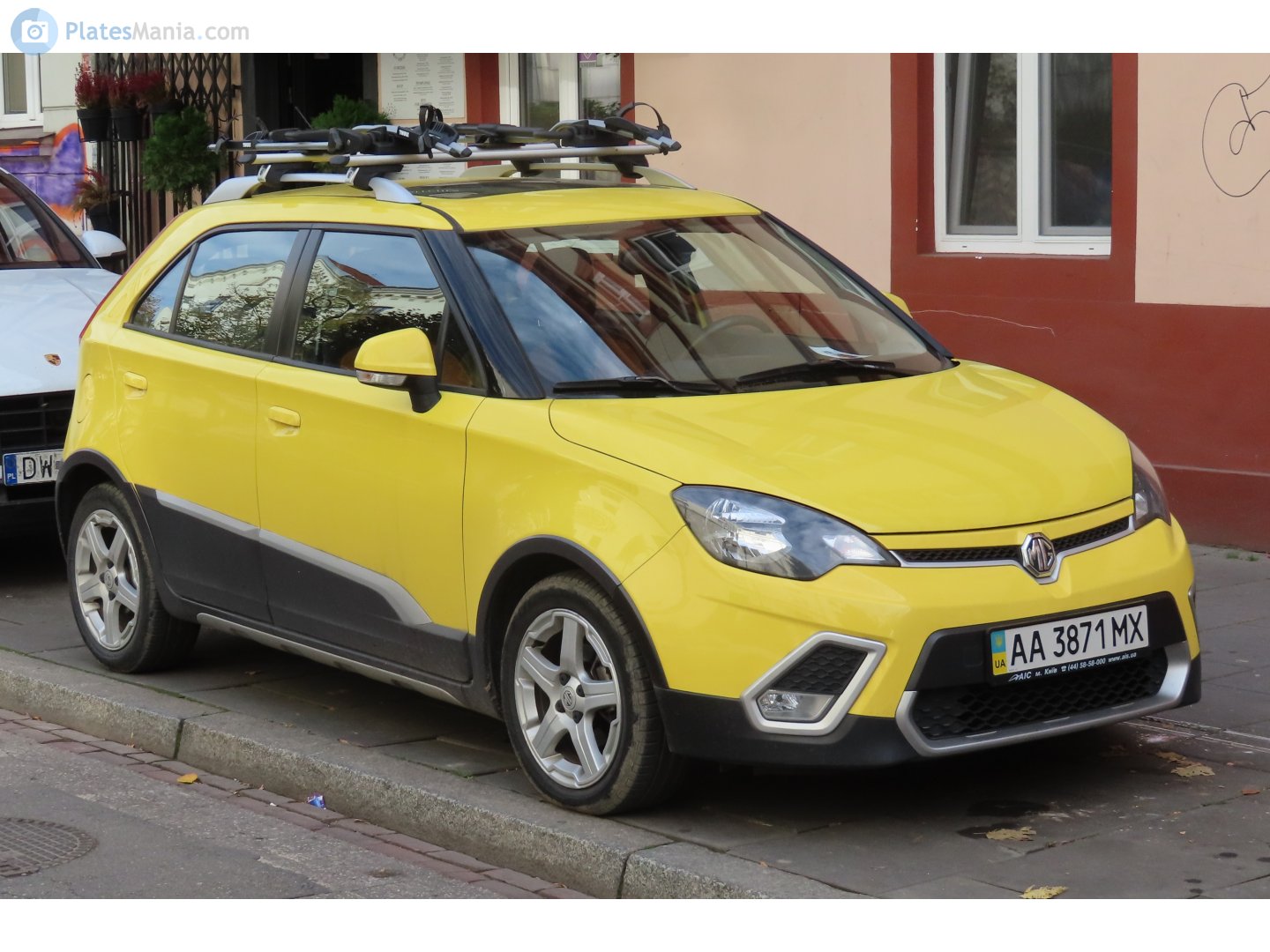 AA 3871 MX, MG 3 2nd gen Cross/Xross (ZP11), 2011–2014