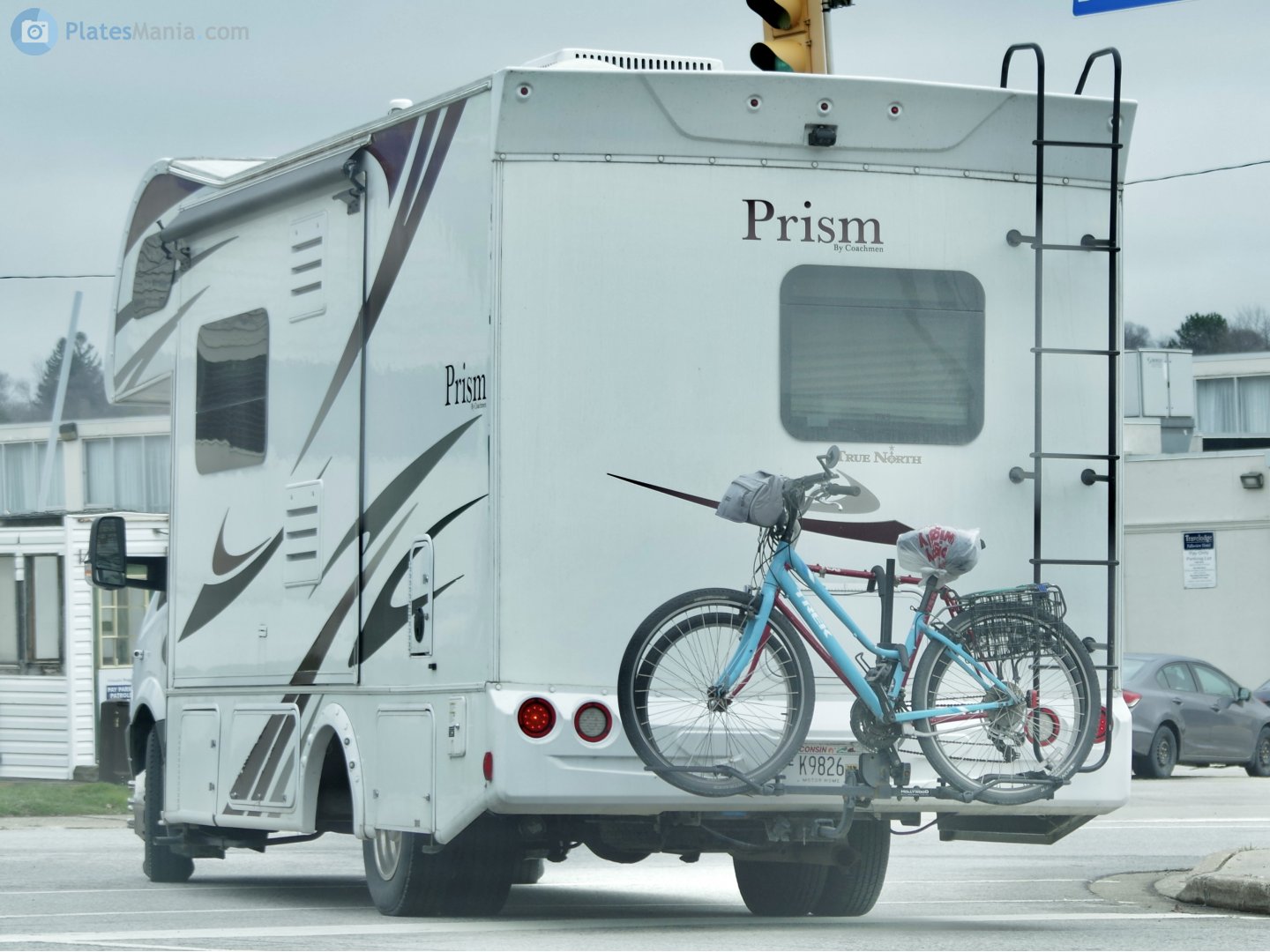 K9826, Coachmen Prism 