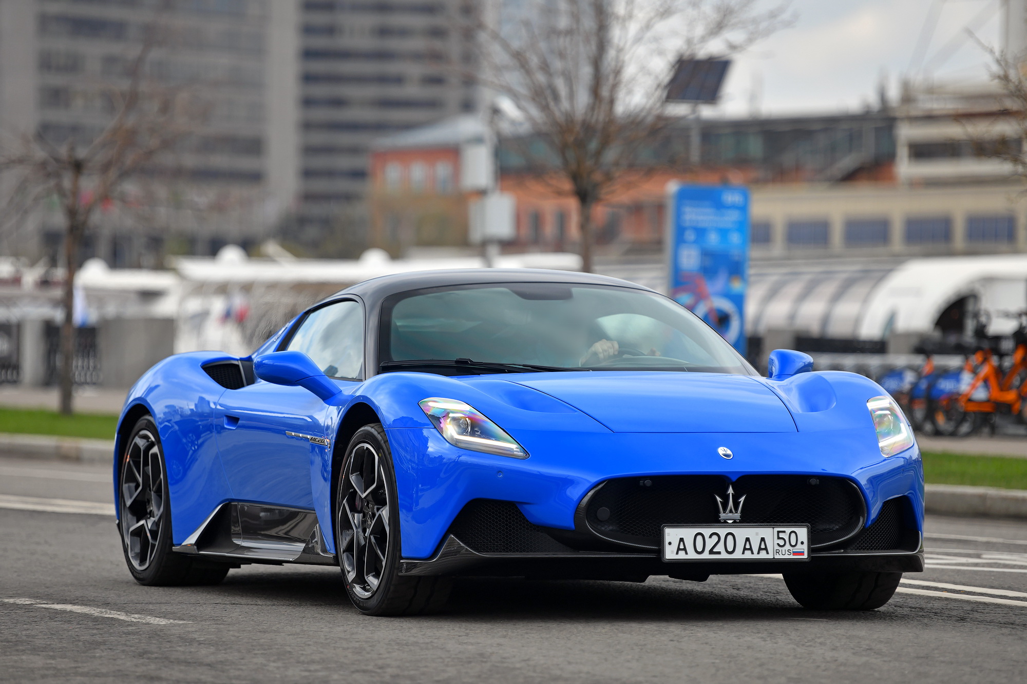 а 020 аа 50, Maserati MC20 1st gen Coupé (M240), 2020–