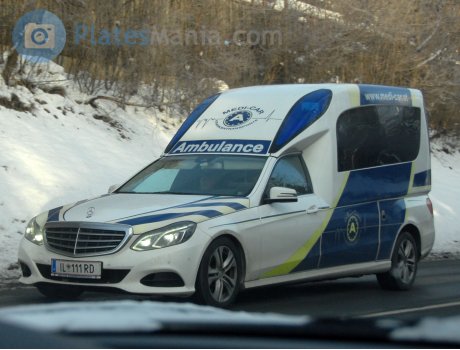 IL 111 RD, Mercedes-Benz E-Klasse