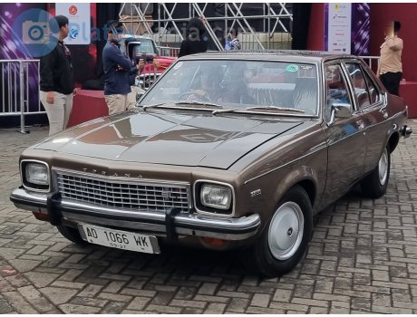 AD 1066 WK, Holden Torana