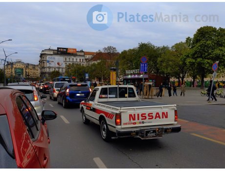 35682, Nissan Pickup