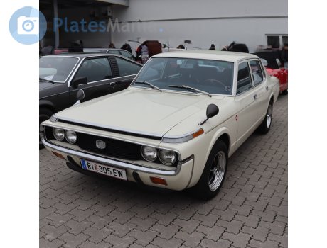 RI 305 EW, Toyota Crown