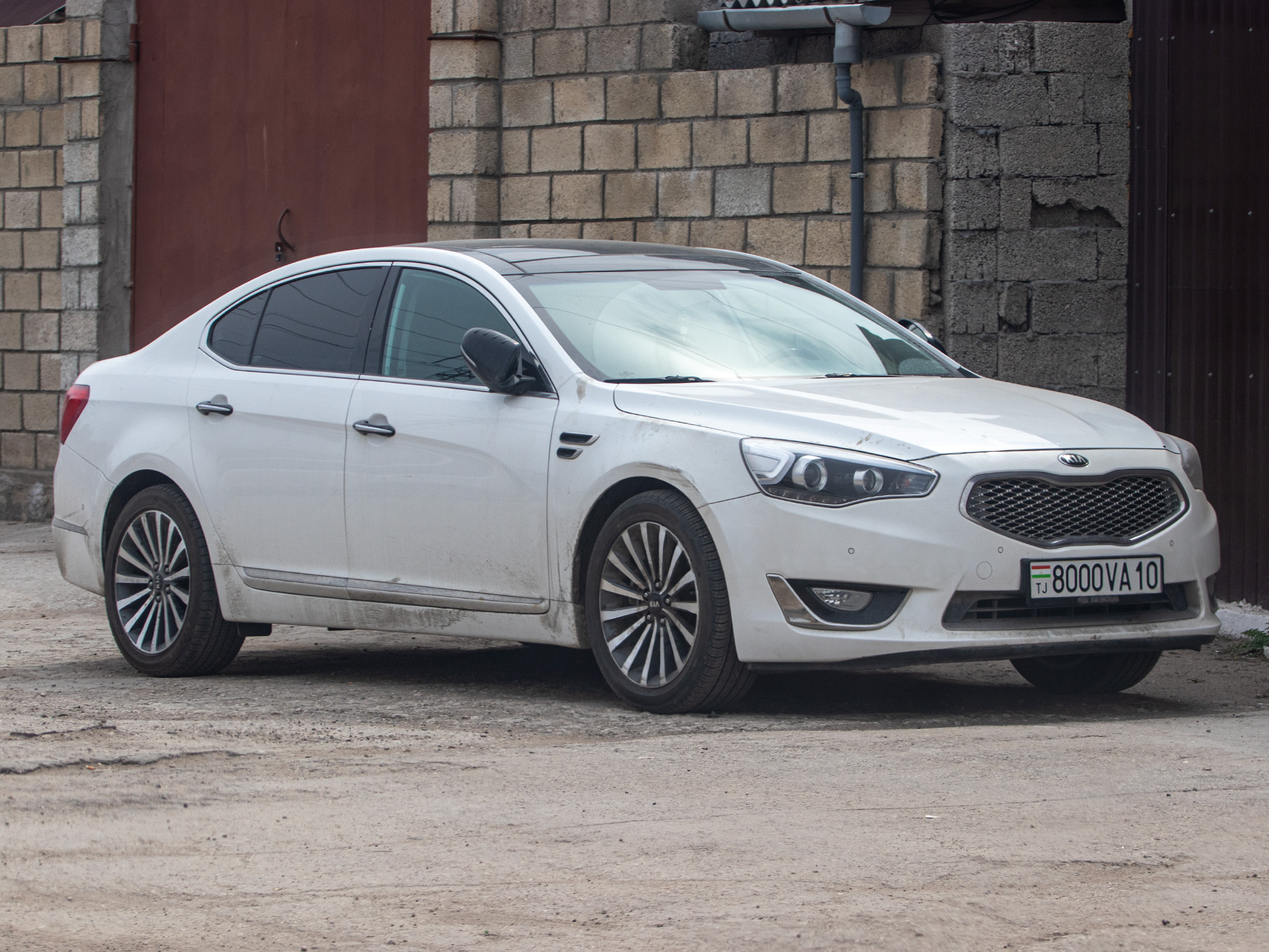 8000VA10, Kia K7 1st gen (VG), facelift, 2012–2016