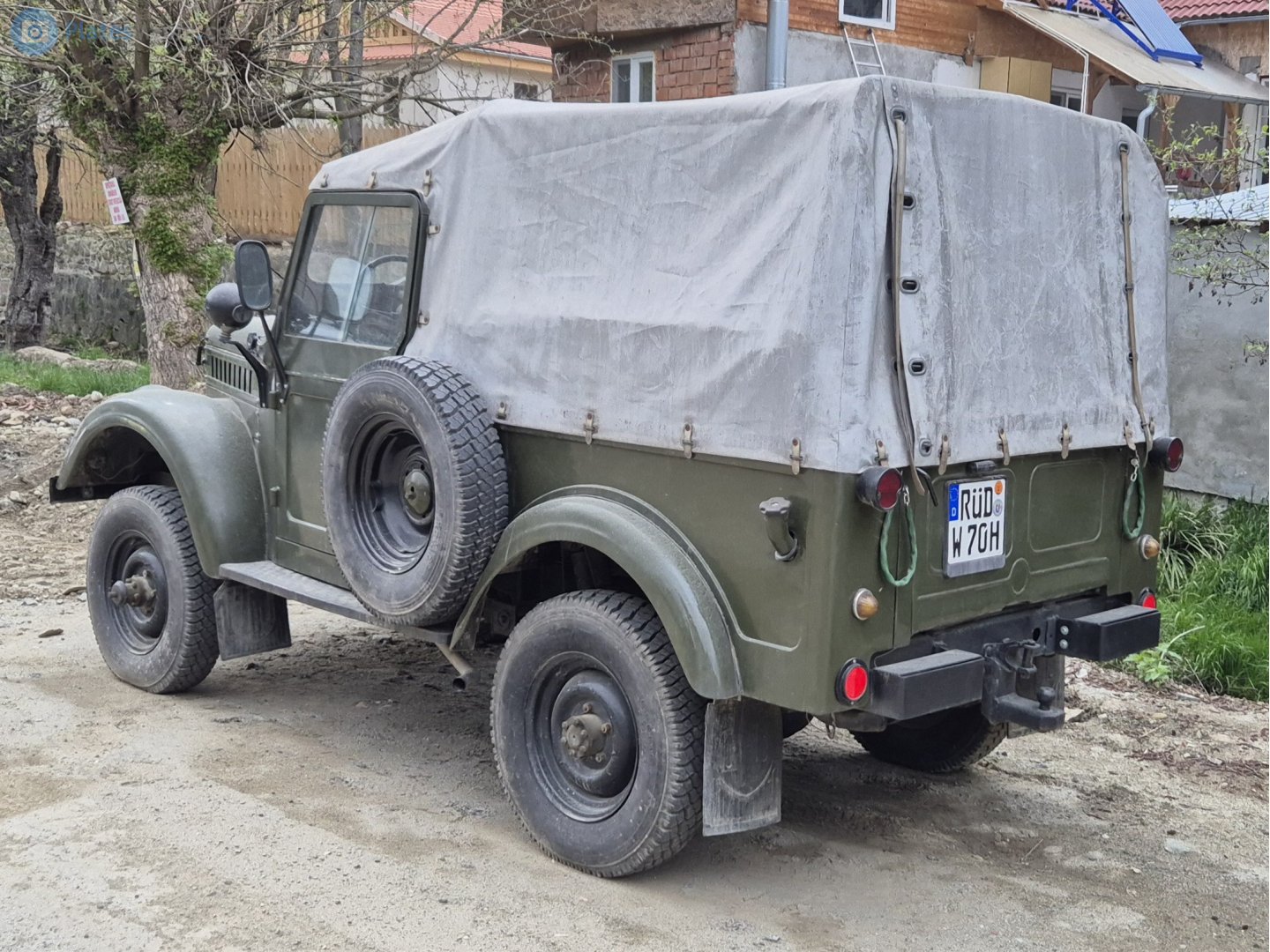 RÜD W 70 H, ARO M461 