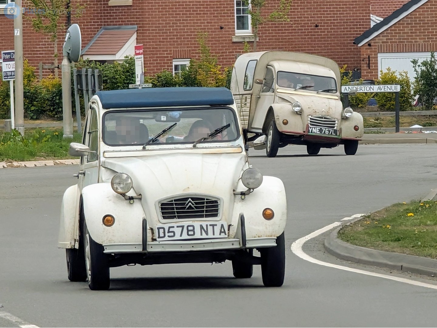 D578NTA, Citroёn 2CV 1st gen Sedan, 1949–1990