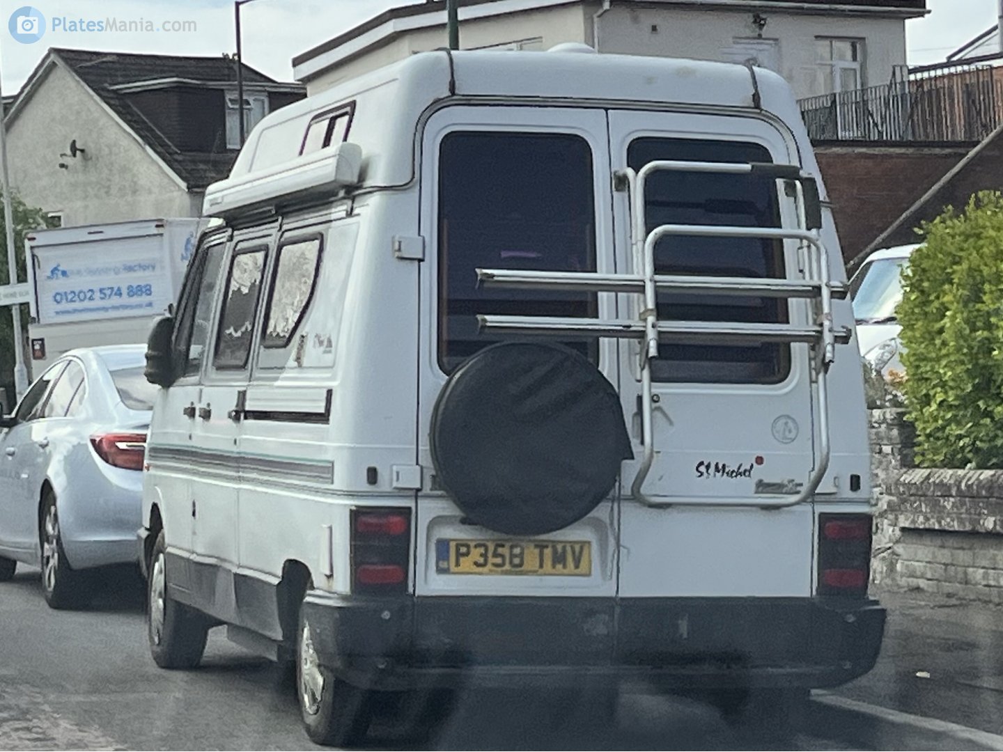 P358TMV, Renault Trafic 1st gen, 1980–2001