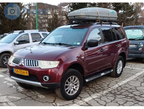 58-ZSH-9, Mitsubishi Montero Sport