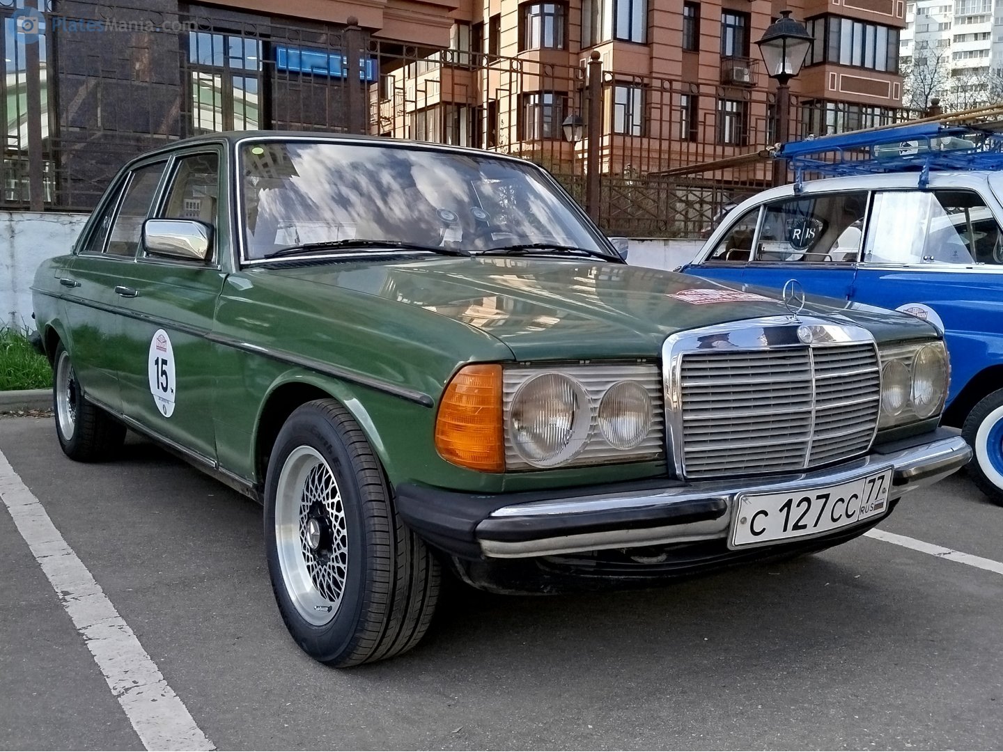 с 127 сс 77, Mercedes-Benz E-Klasse 200–300 Sedan (W123), 1975­–1986