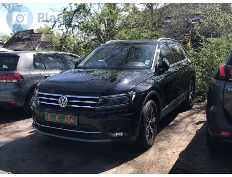 8 K 454, Volkswagen Tiguan