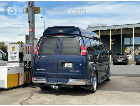 UX 50026, Chevrolet Express