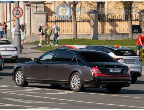 у135нр797, Maybach 62S