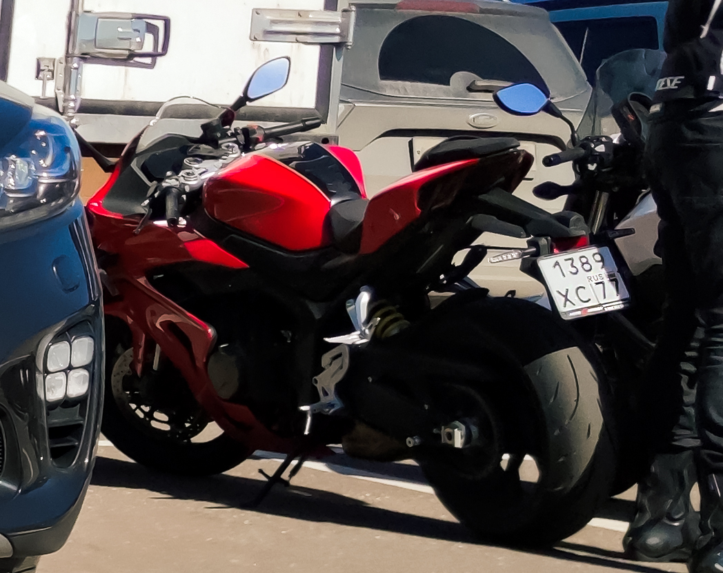 1389 хс 77, QJMotor SRK Series 