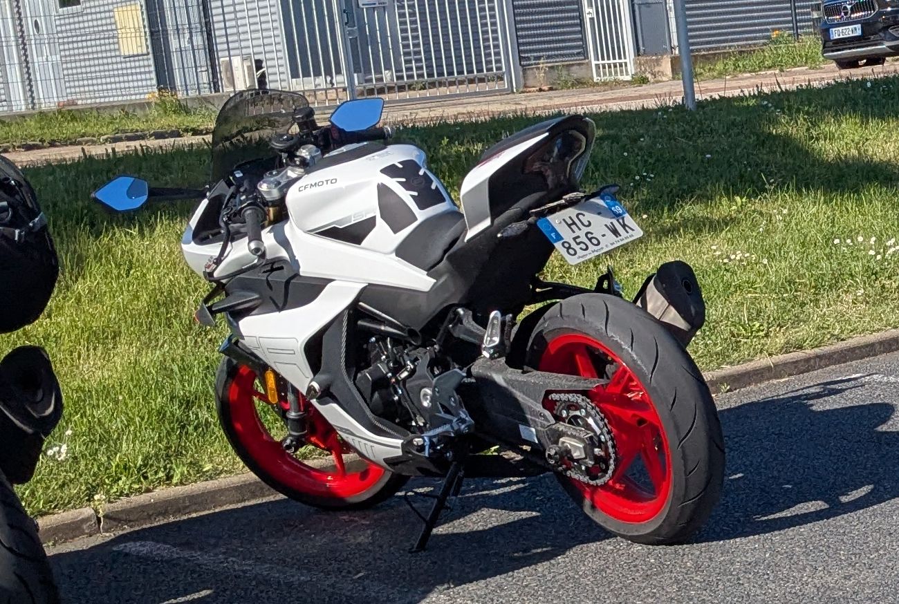 HC-856-WK, CFMOTO SR Series 