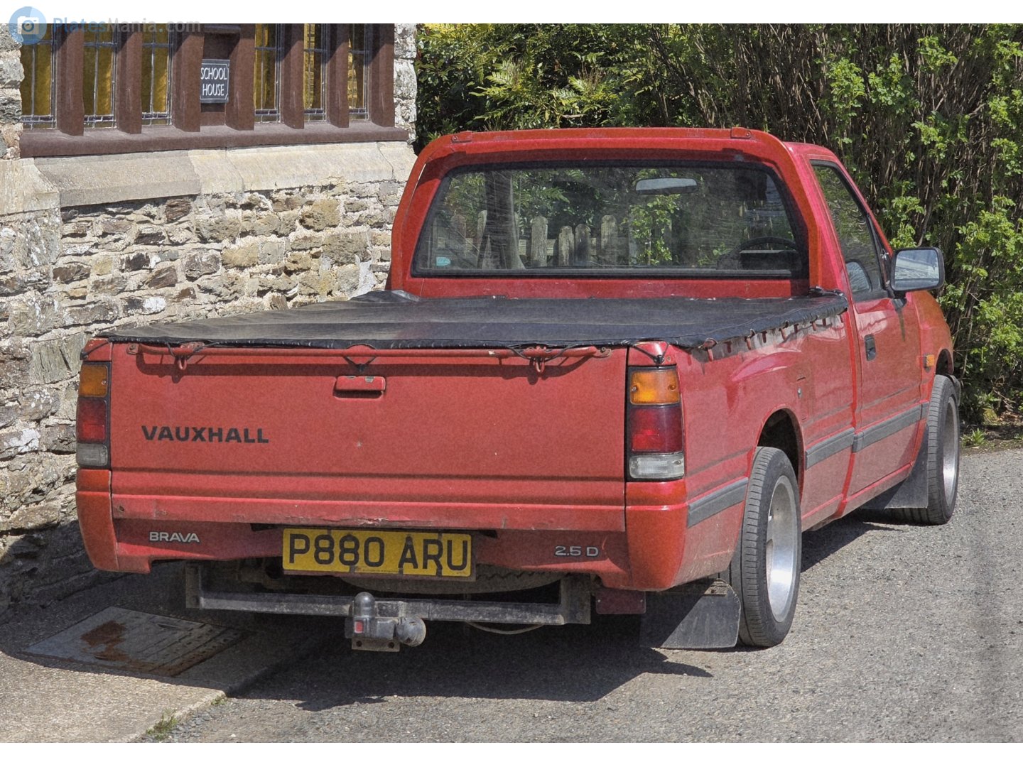 P880ARU, Vauxhall Brava 1st gen (TF), 1991–2001