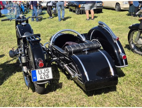 UJS-426, BMW R Series