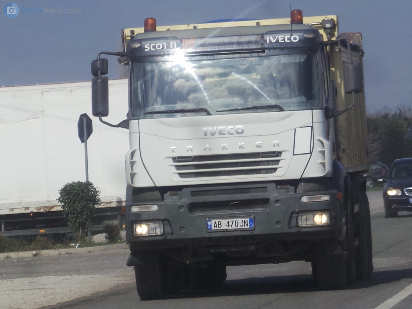 AB 470 JN, Iveco Trakker 1st gen, 2004–2007