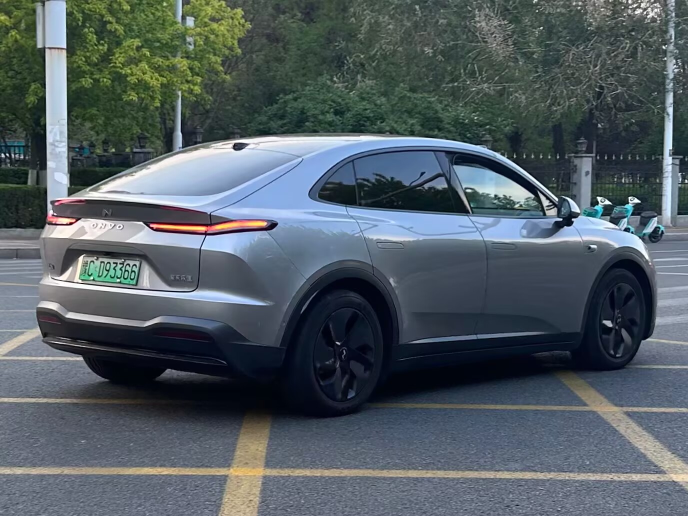 豫C·D93366, Onvo L60 