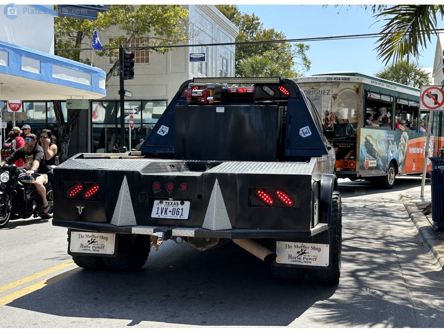 1VK-061, Ram Chassis Cab 4th gen (DS/DJ/D2), 2010–2018