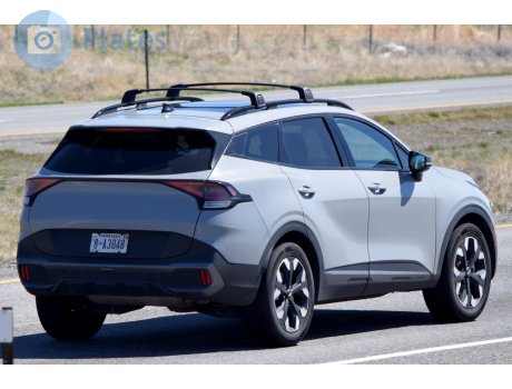 8-A3048, Kia Sportage