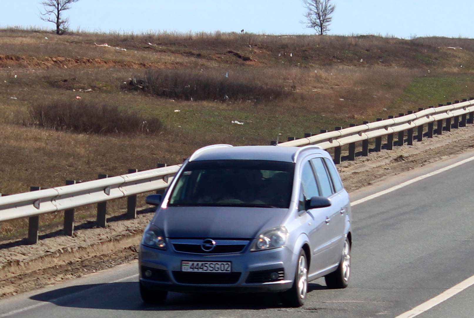 4445SG02, Opel Zafira 2nd gen (Family) (B; A05), 2005–2014