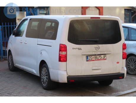 ZG 8675-JP, Opel Zafira Life