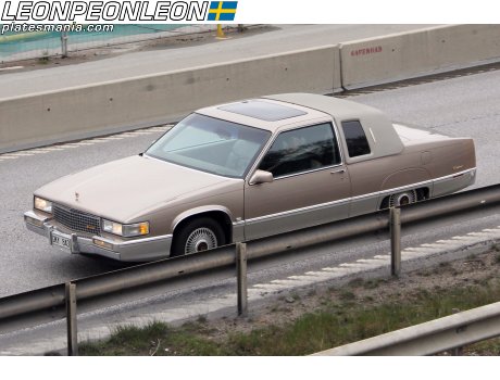 DKY 843, Cadillac Fleetwood