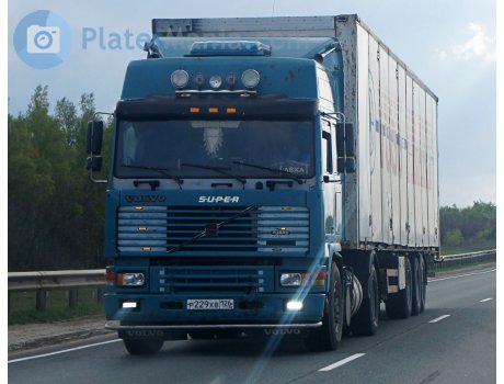 р229хв126, Volvo F12