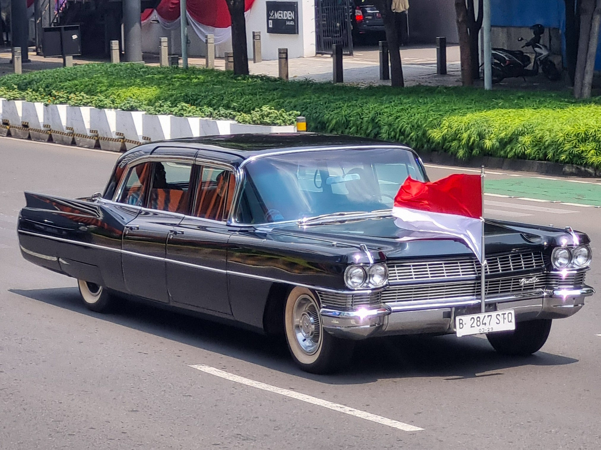 B 2847 STQ, Cadillac Series 75 8th gen, 1961–1965